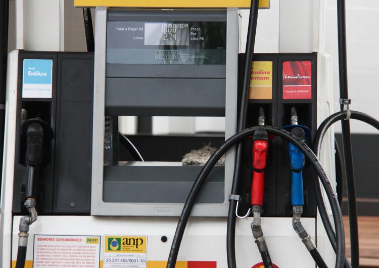 Petrobras aumenta o diesel em 13% e gasolina em 1,53% nas refinarias