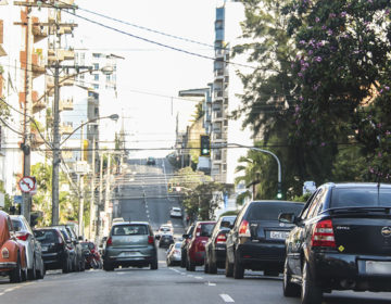 Débitos de veículos com finais de placas de 1 a 5 devem ser regularizados até 30 de junho