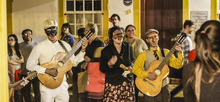 Fernando Pimentel regulamenta Sistema de Financiamento à Cultura