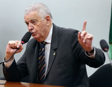 Senadores e deputados mantêm nesta semana atenção sobre caminhoneiros