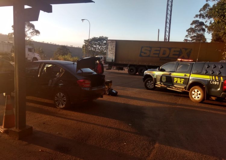 Policiais rodoviários evitam roubo à caminhão dos Correios em Conselheiro Lafaiete