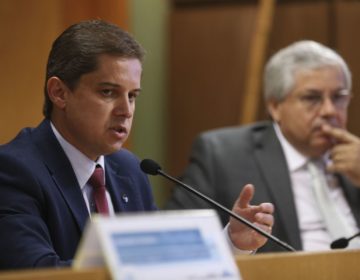 Governo debate gestão de verbas repassadas a estados e municípios