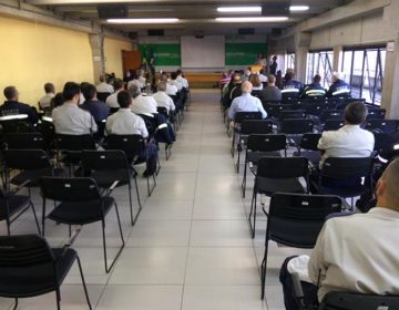 Agentes de transporte e trânsito recebem certificado do curso de capacitação