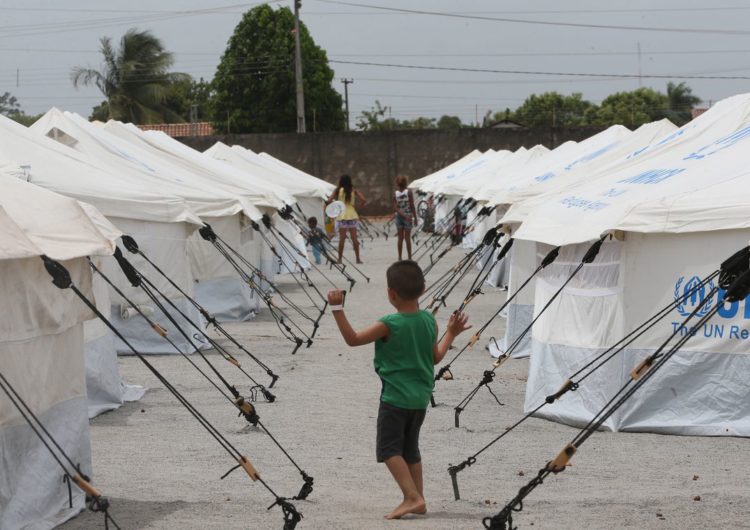 MP denuncia manifestantes que atearam fogo em abrigo de venezuelanos