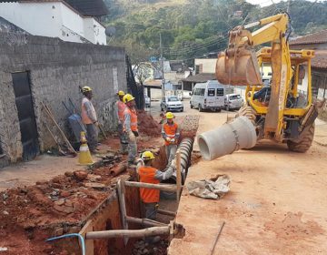 Rede de drenagem está em construção no Bairro de Lourdes