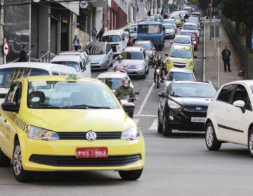 Mais de 70 mil motoristas possuem pendência com o Detran em Juiz de Fora