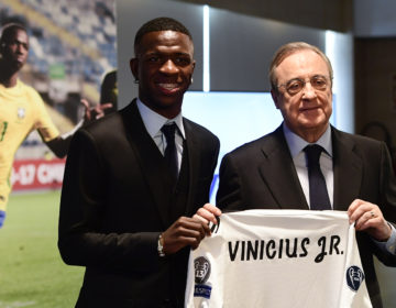 Vinicius Jr é oficialmente apresentado no Real Madrid