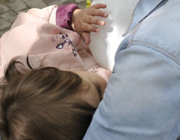 Ato no Calçadão marca mês de conscientização sobre aleitamento materno