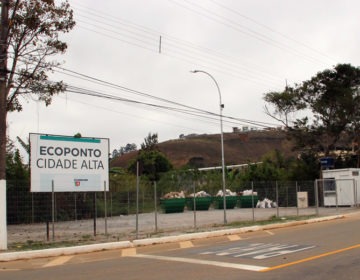 Secretaria de Atividades Urbanas realiza dois flagrantes de descarte de entulho