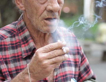O tabagismo é uma das principais causas do câncer de pulmão