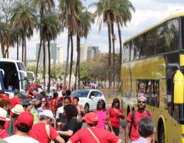 Manifestante de Juiz de Fora chegam em Brasília