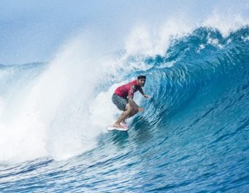 Medina é bicampeão em Teahupoo e sobe para 2º do ranking