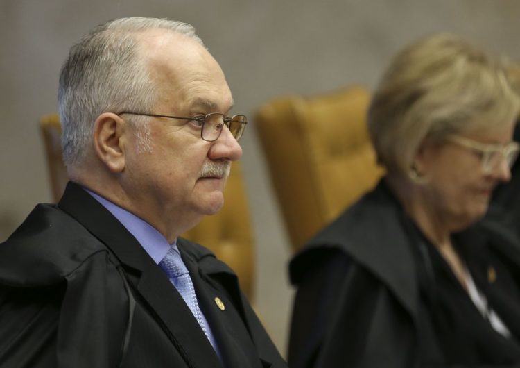 Fachin pede celeridade para que STF defina situação eleitoral de Lula