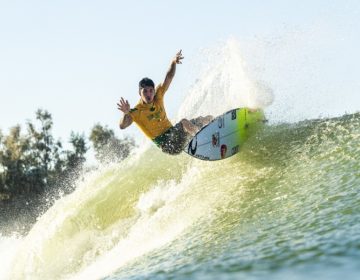 Medina é campeão e Filipinho fica com o vice no Surf Ranch