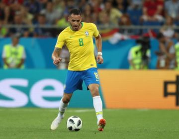 Renato Augusto não jogará amistosos nos EUA