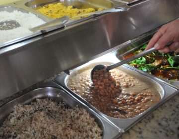 Arroz e feijão são os alimentos mais desperdiçados no Brasil