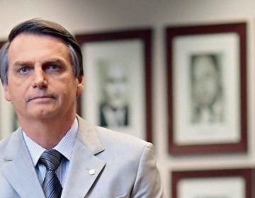 Bolsonaro está sem febre e recebe tratamento de prevenção à trombose