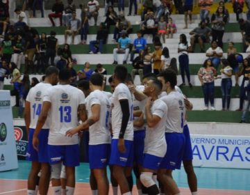 Lavras vence JF e conquista primeira vitória no Mineiro de vôlei