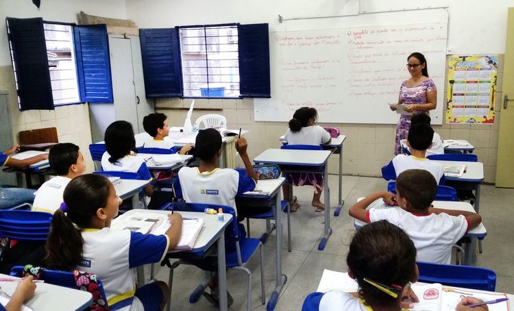 Apenas 3,3% dos estudantes brasileiros querem ser professores