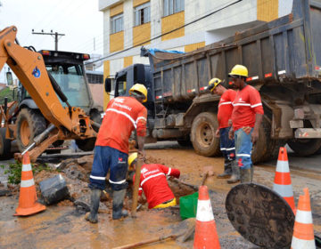 Prefeitura remodela 300 metros de redes de esgoto no Bairro Monte Castelo