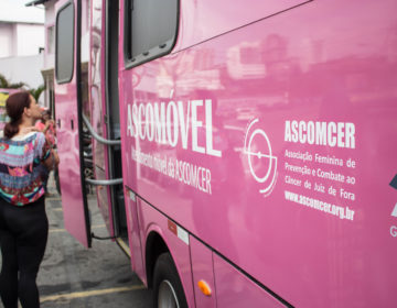 Em comemoração ao outubro rosa, Ascomóvel oferece exames gratuitos