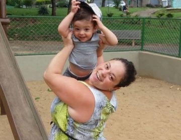 Mães e pais se tornaram freelancers para ficar mais tempo com os filhos