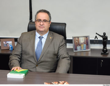 Presidente do TJMG se manifesta sobre ameaça ao STF