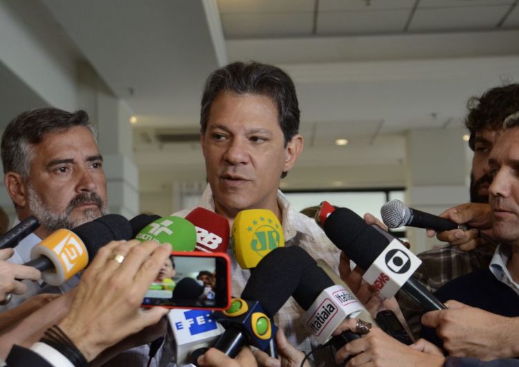 Haddad defende união e diz estar aberto ao diálogo com militares