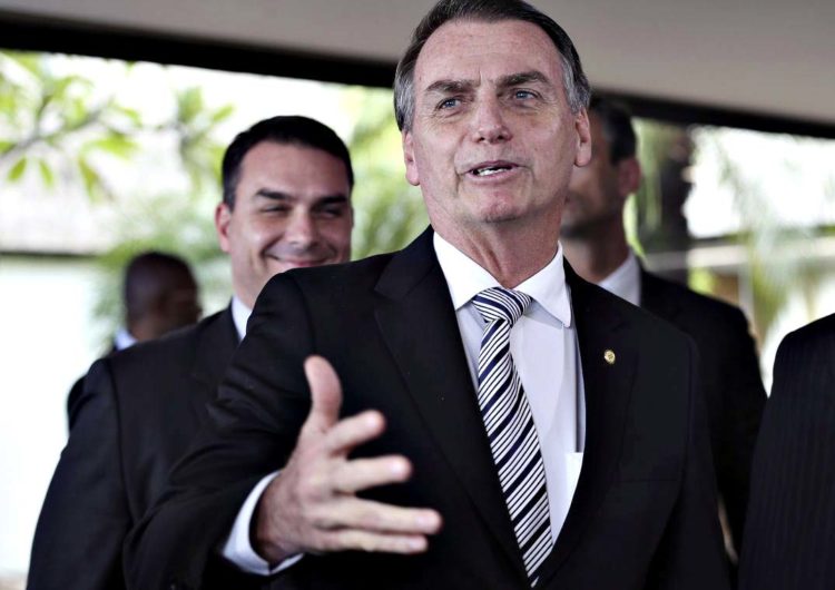 Ministério do Trabalho será incorporado a outra área, diz Bolsonaro