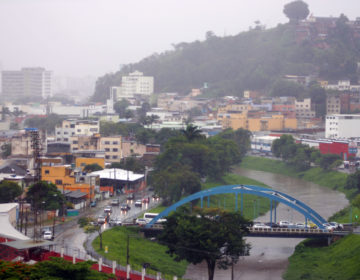 Juiz de Fora amanhece com dia chuvoso e previsão do tempo é instável nesta semana