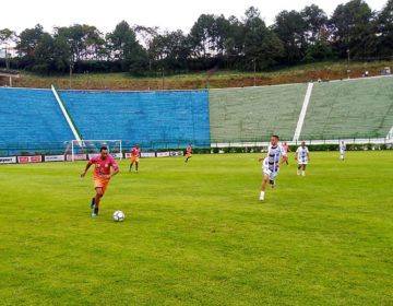 Estádio Municipal recebe Papai Noel e as finais da Copa Prefeitura Bahamas neste domingo