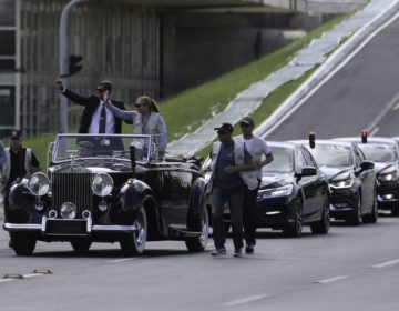 Ensaio da posse de Bolsonaro tem desfile em carro aberto