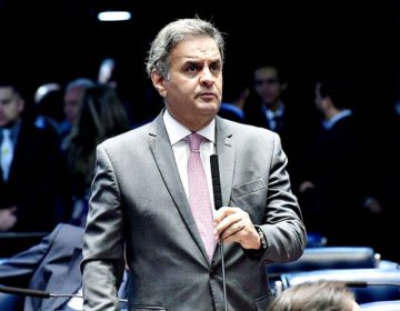 Aécio Neves se defende de acusações de compra de apoio político em 2014