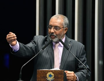 Paim lamenta aumento da pobreza no país