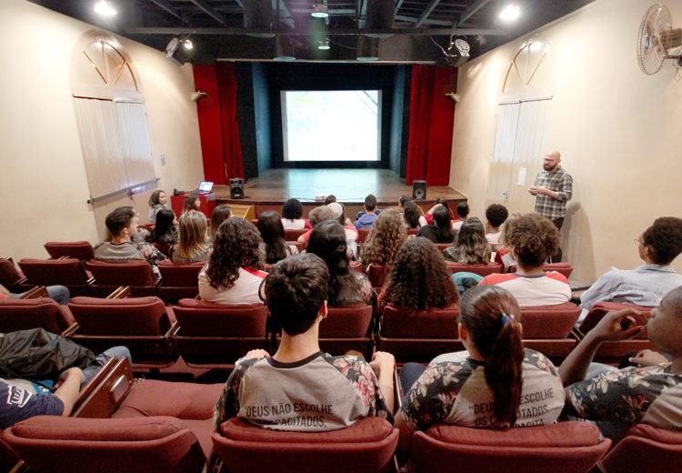 Museu Ferroviário promove exibições gratuitas de filmes