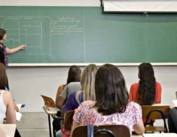 UFJF abre duas vagas para professores substitutos