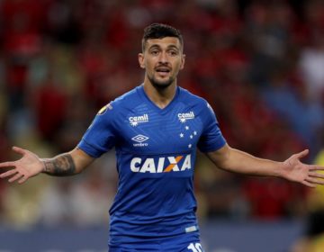 Arrascaeta se pronuncia sobre em rede social sobre sua situação com o Cruzeiro