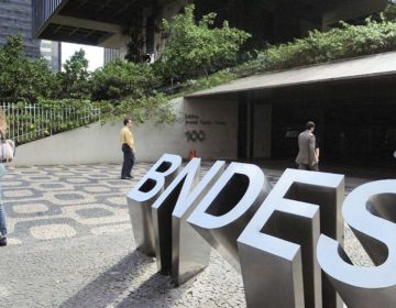 Lei veda empréstimo com recursos oficiais a quem deve FGTS