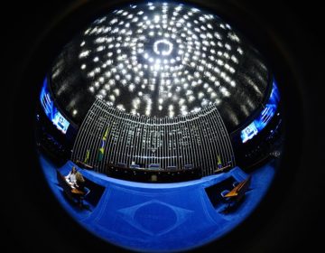 Novos senadores tomam posse nesta sexta e Casa elege novo presidente