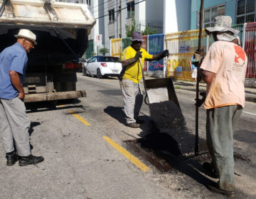 Empav realiza operação tapa-buracos em várias regiões da cidade