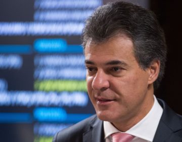 Justiça aceita denúncia contra Beto Richa e 9 acusados de corrupção