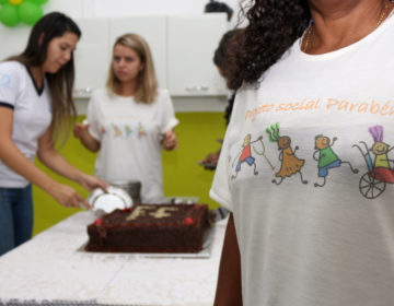 Projeto Parabém leva bons momentos para crianças de projeto social