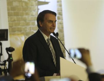 Está mantida ajuda humanitária para Venezuela, diz Bolsonaro