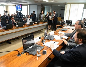 CAE vai ouvir Paulo Guedes e governadores sobre dívidas dos estados