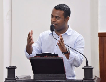 Júlio Obama Jr. anuncia saída da liderança do Governo na Câmara