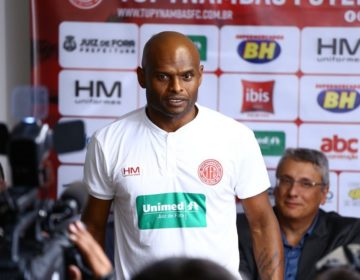 Ademilson completa 50 jogos com a camisa do Tupynambás e sonha disputar o Brasileiro