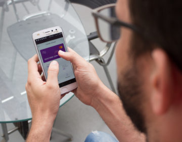 Apenas 40% dos internautas brasileiros possuem conta digital