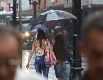 Terça com chuva durante todo o dia