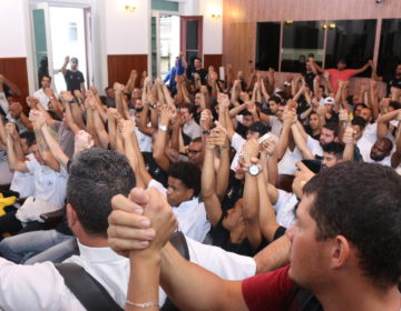 Audiência pública discute situação da Mercedes-Benz em Juiz de Fora