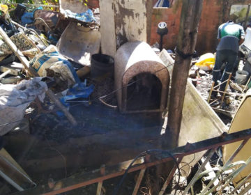 PJF retira 17 caminhões de entulhos de casa de acumulador